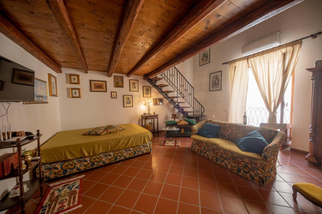 Familyholidays La Finestra Di Fronte Cefalù Exteriér fotografie