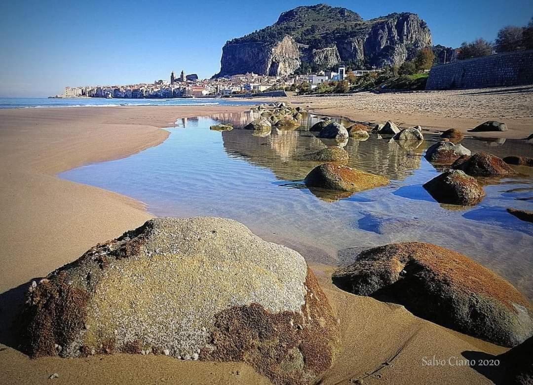 Familyholidays La Finestra Di Fronte Cefalù Exteriér fotografie