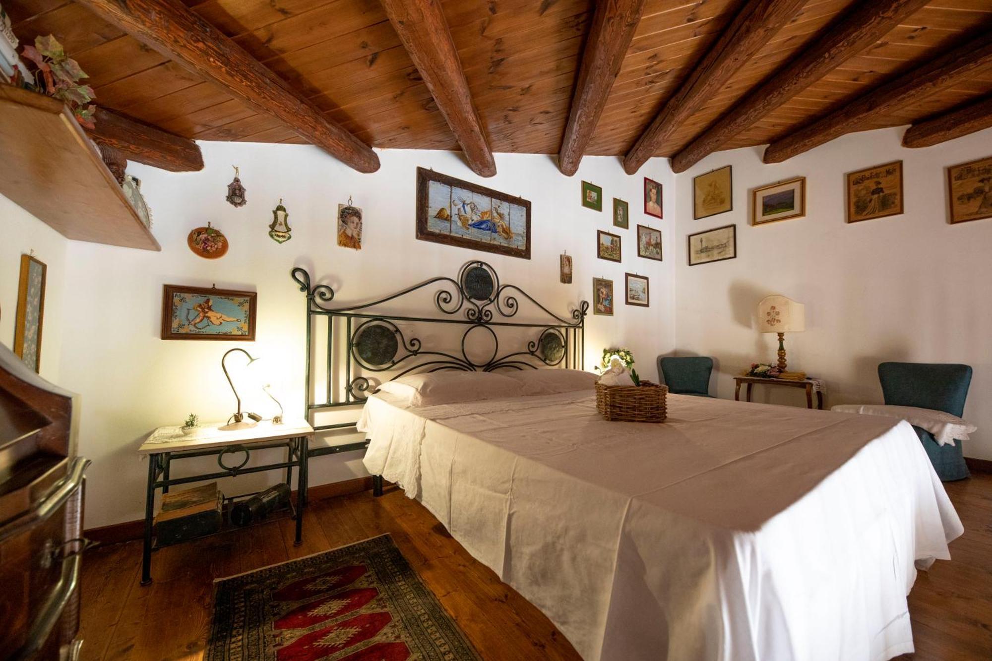 Familyholidays La Finestra Di Fronte Cefalù Exteriér fotografie